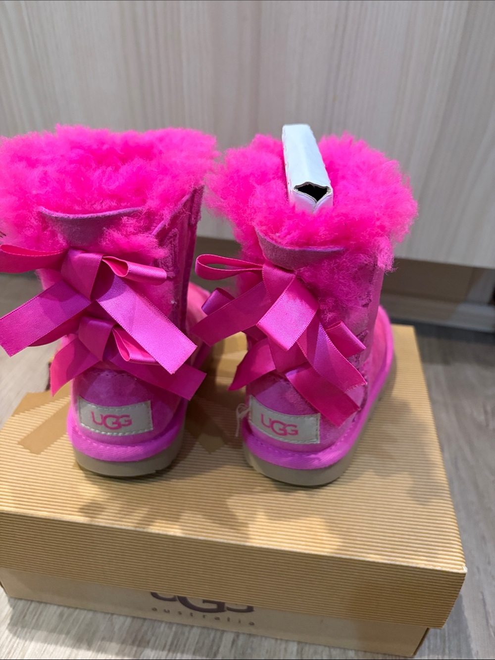 UGG Kids Bow-Back Shearling Boots in Hot Pink